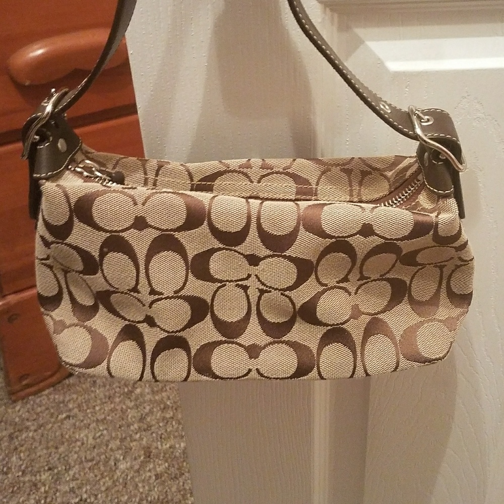 Small Coach bag - Picture 2 of 2